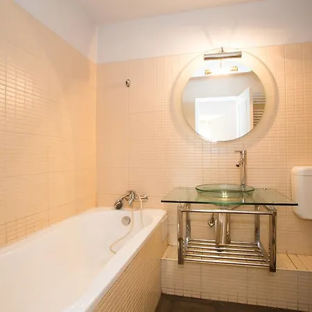 Appartement Amour Boekarest